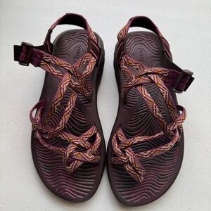 Chaco Women’s Eco Tread Strappy Sandals Pink/Yellow Print US Size 7 Hiking Beach